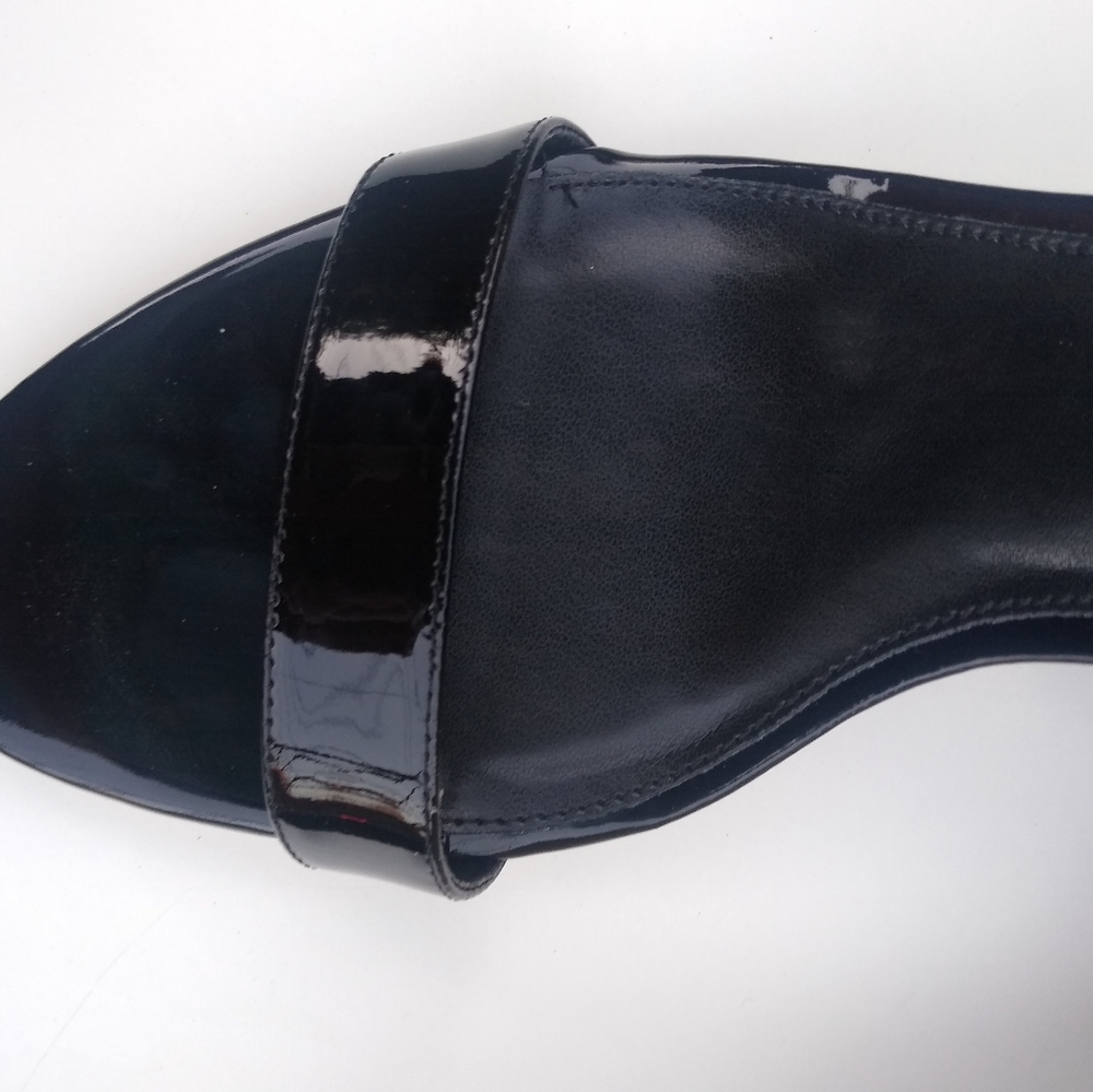 Michael Kors Patent Leather Sexy Christmas Sandals - Picture 7 of 12